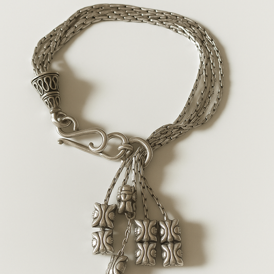 Tassel Weave